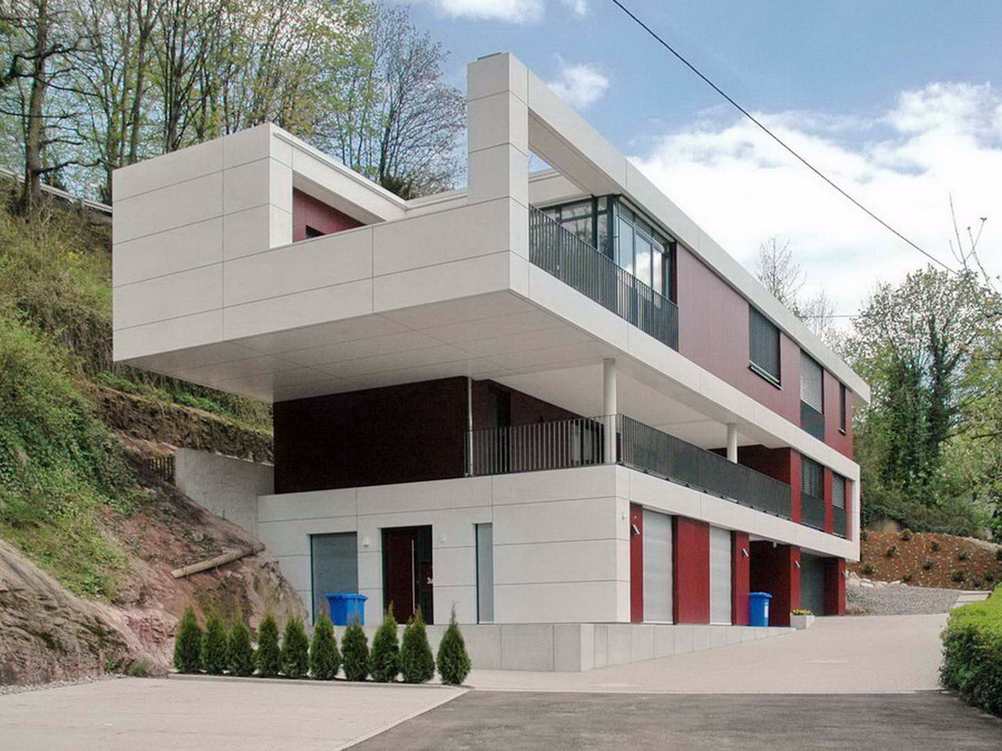 KLICKEN FÜR MEHR INFORMATIONEN! 